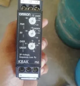 K8ak Pm2 Omron Voltage Relays